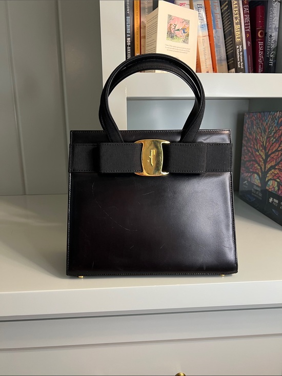 Salvatore Ferragamo Handbags - Salvatore Ferragamo Vara Ribbon 2 way Handbag shoulder bag